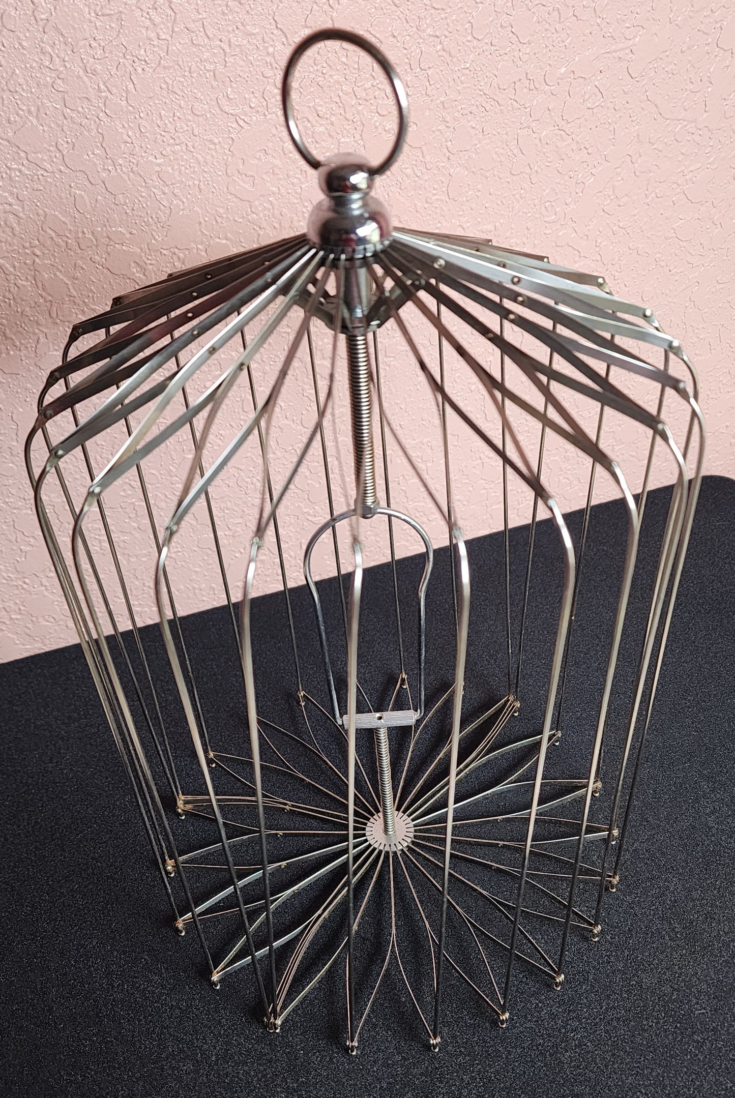 Appearing Bird Cage