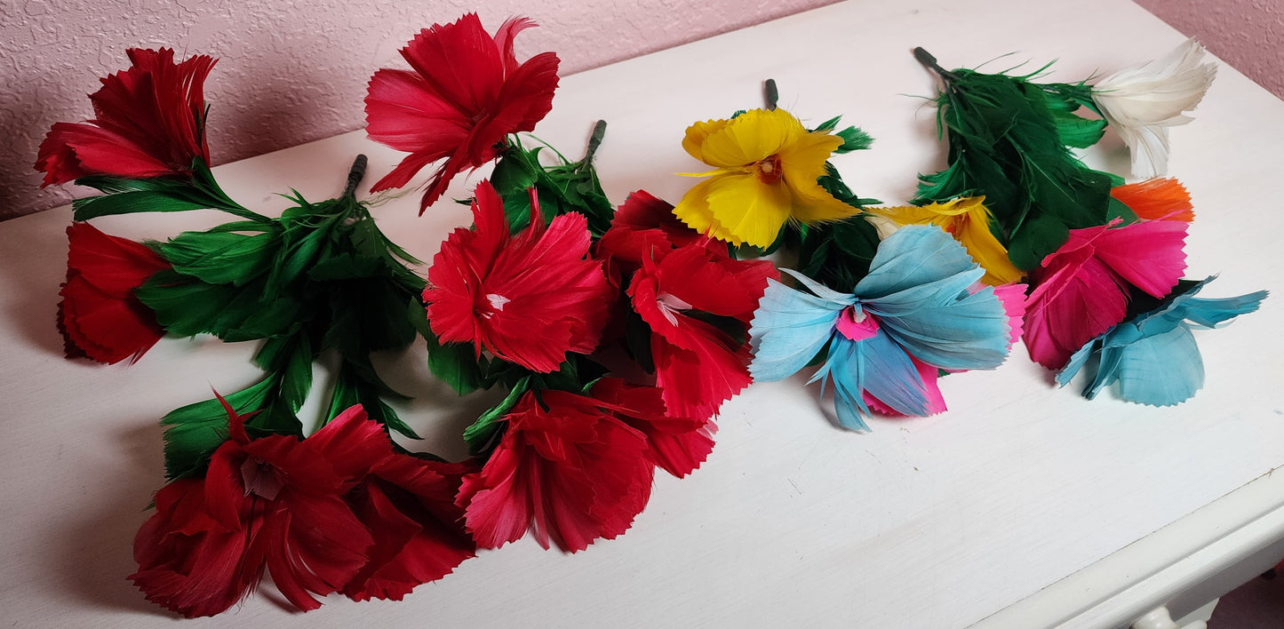 Feather Flowers - 7 In Total - Unknown Manufacturer