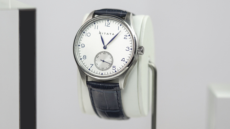 Watch (Gimmicks and Online Instructions) by Pitata Magic