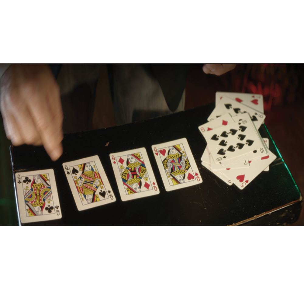 Vanishing Queens - The Ultimate Disappearing Card Act