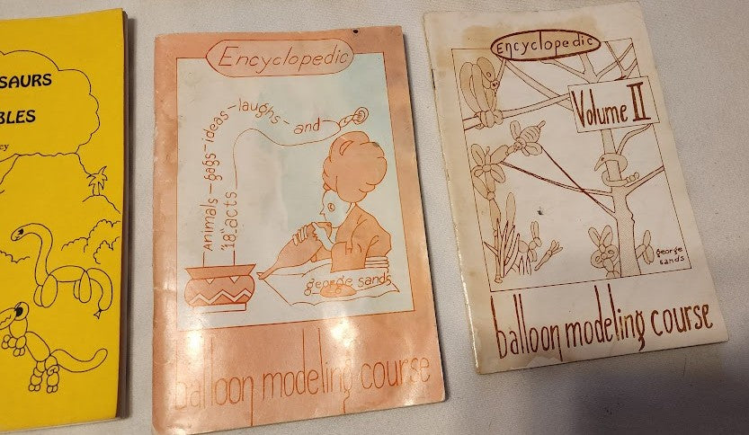Balloons Twisting Books Lot - 11 In Total