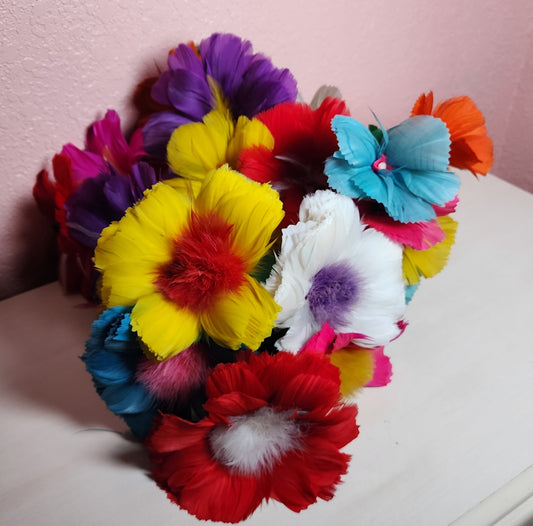 Feather Flowers - 7 In Total - Unknown Manufacturer
