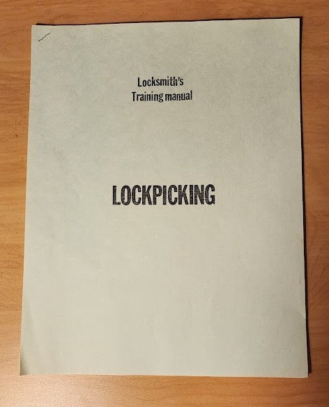 Locksmith's Training Manual - Lockpicking