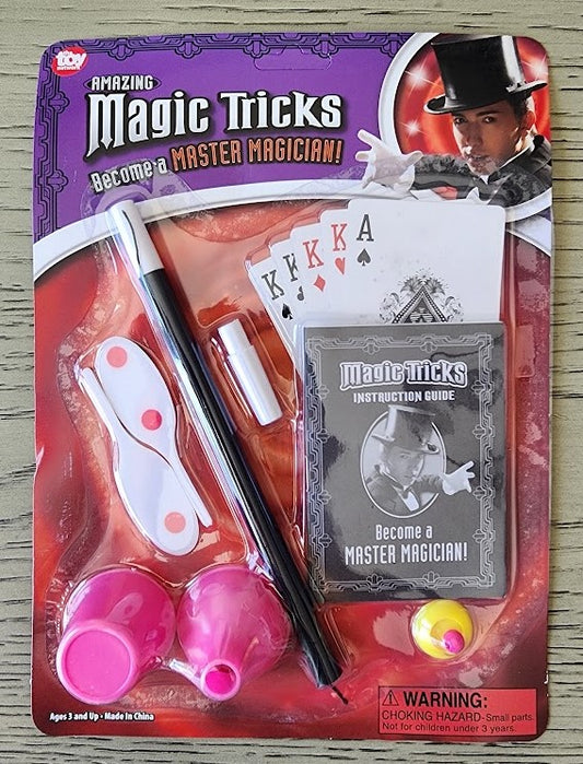 MAGIC PLAY SET - AMAZING MAGIC TRICKS BECOME A MASTER MAGICIAN (PADDLES)