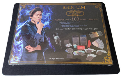 EVOLUSHIN OF MAGIC DELUXE MAGIC SET ENGLISH -  by Shin Lim