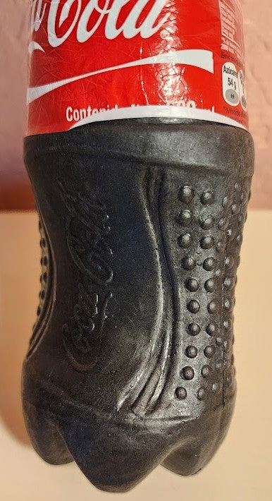 Super Latex Cola Drink (Half) by Twister Magic (Vanishing Coke Bottle)