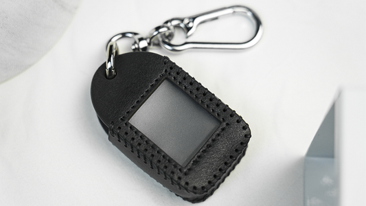 Palm Peeker Keychain Case by Pitata Magic